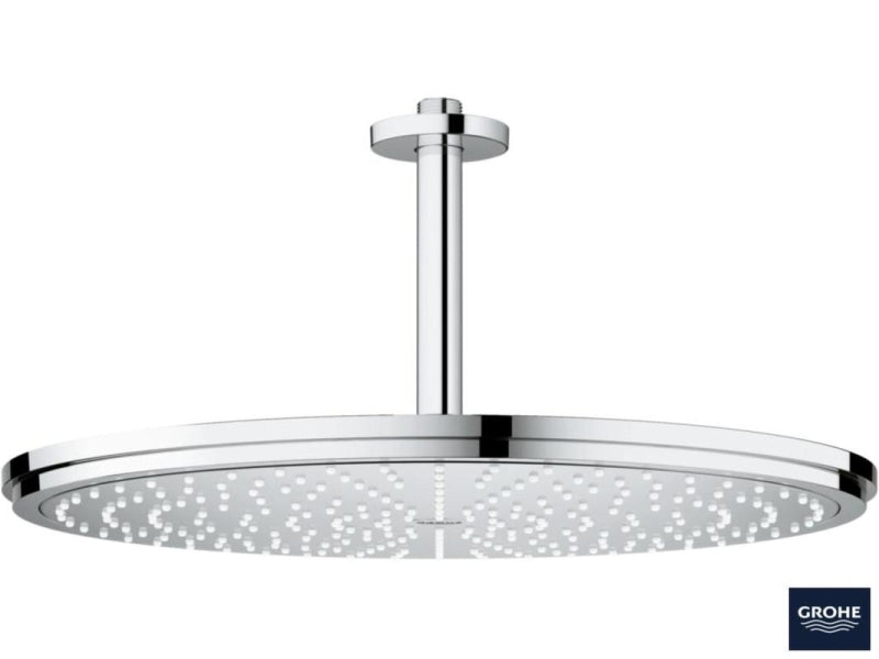 Detalj av kromtakdusj Grohe Rainshower