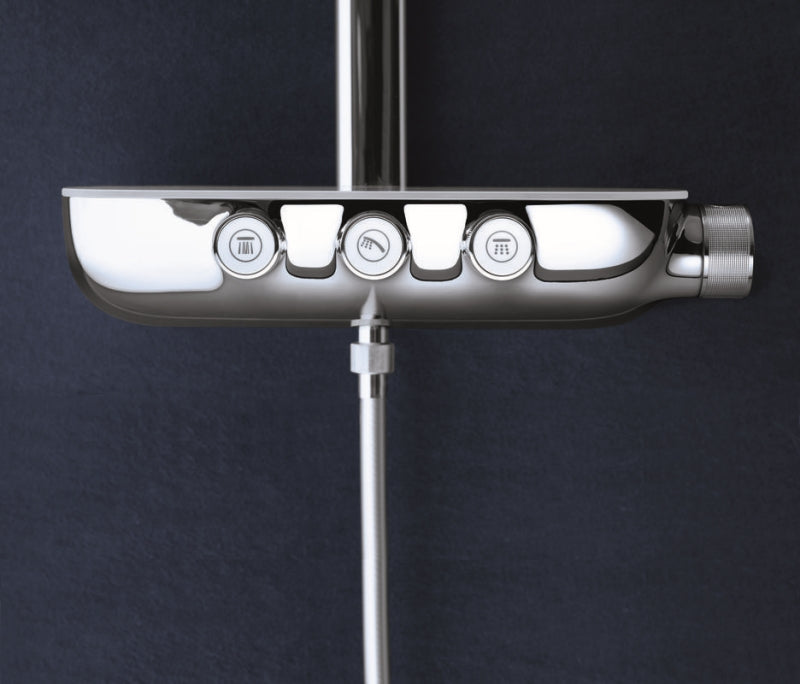 Dusjsystem med termostat i krom Grohe SmartControl 360 Duo detalj av termostat