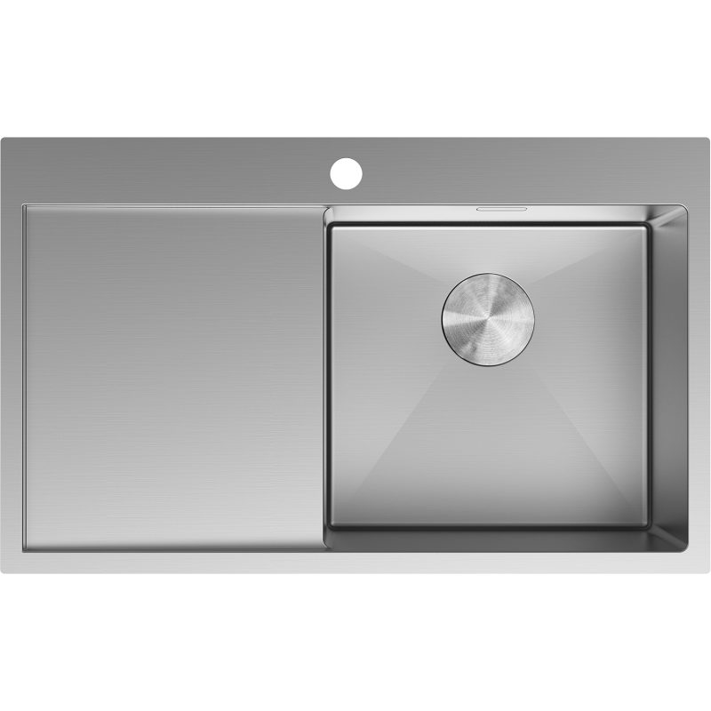 Kjøkkenvask i stål 780 x 480 mm med én kum til høyre og avrenner til venstre, sett ovenfra.