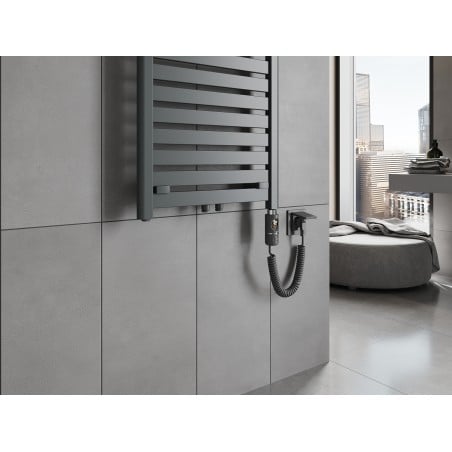 Håndkletørker Uran 1800 x 500 mm, 900 W, Antrasitt