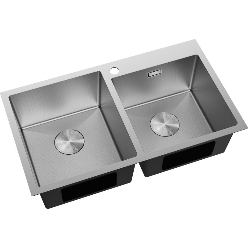 Stål Kjøkkenvask med to kummer, sett skrått ovenfra, markerte hjørner og store runde bunnventiler.