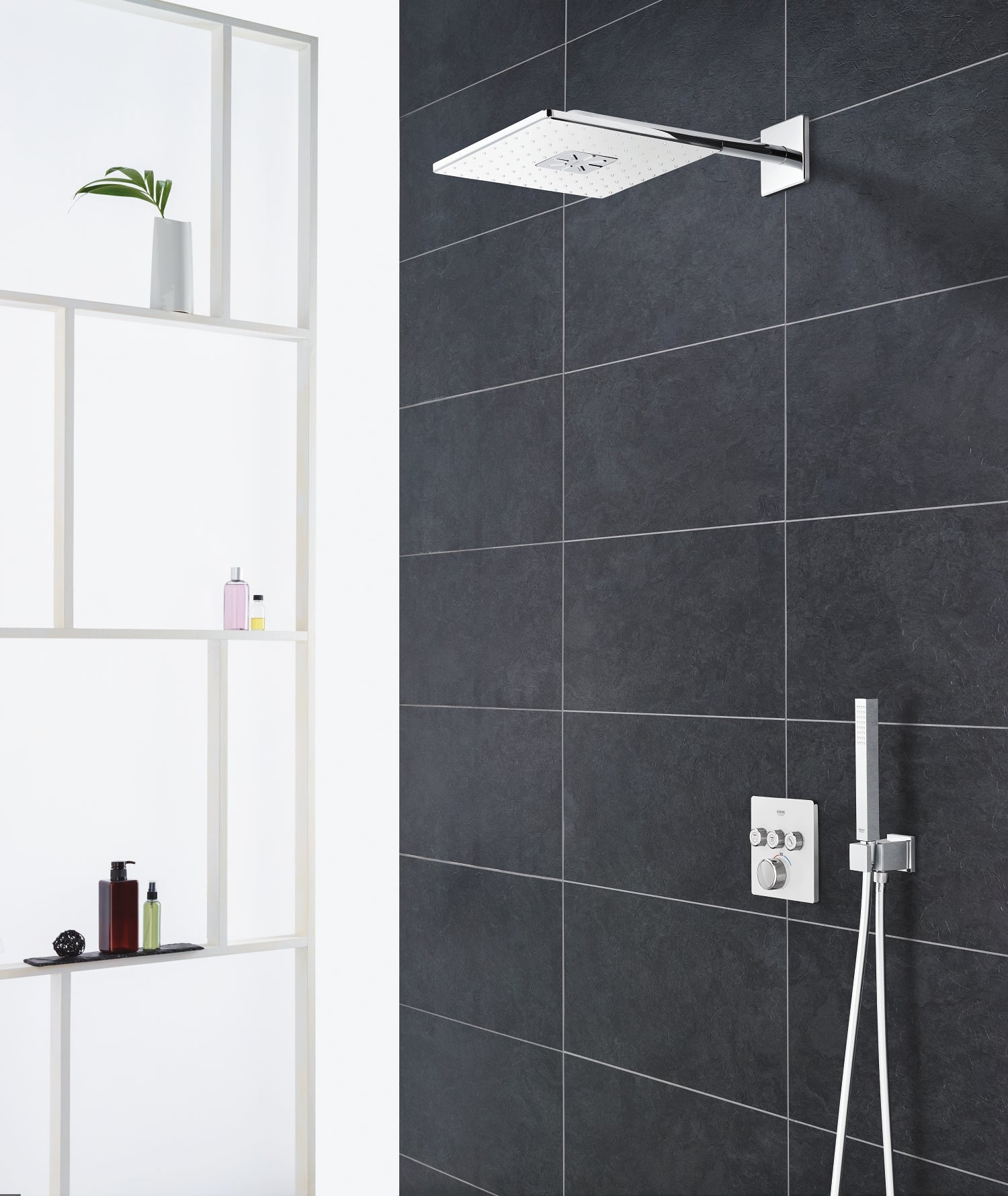 Montert Termostat innbyggings 3 uttak moon white i baderom