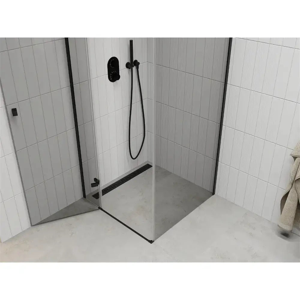 Dusjhjørne 90x90 Cm Svart Inngangsbredde (mm): 602