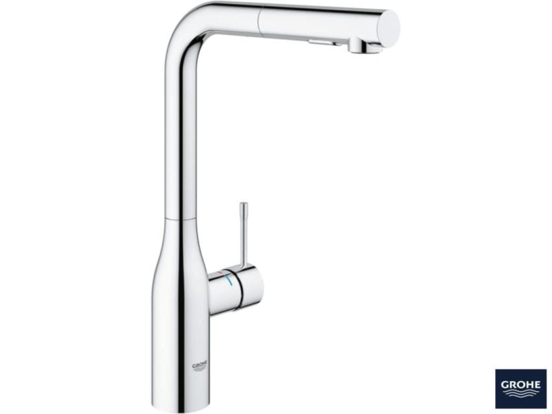 Nærbilde av håndtak på Kjøkkenbatteri krom uttrekkbar tut Grohe Essence