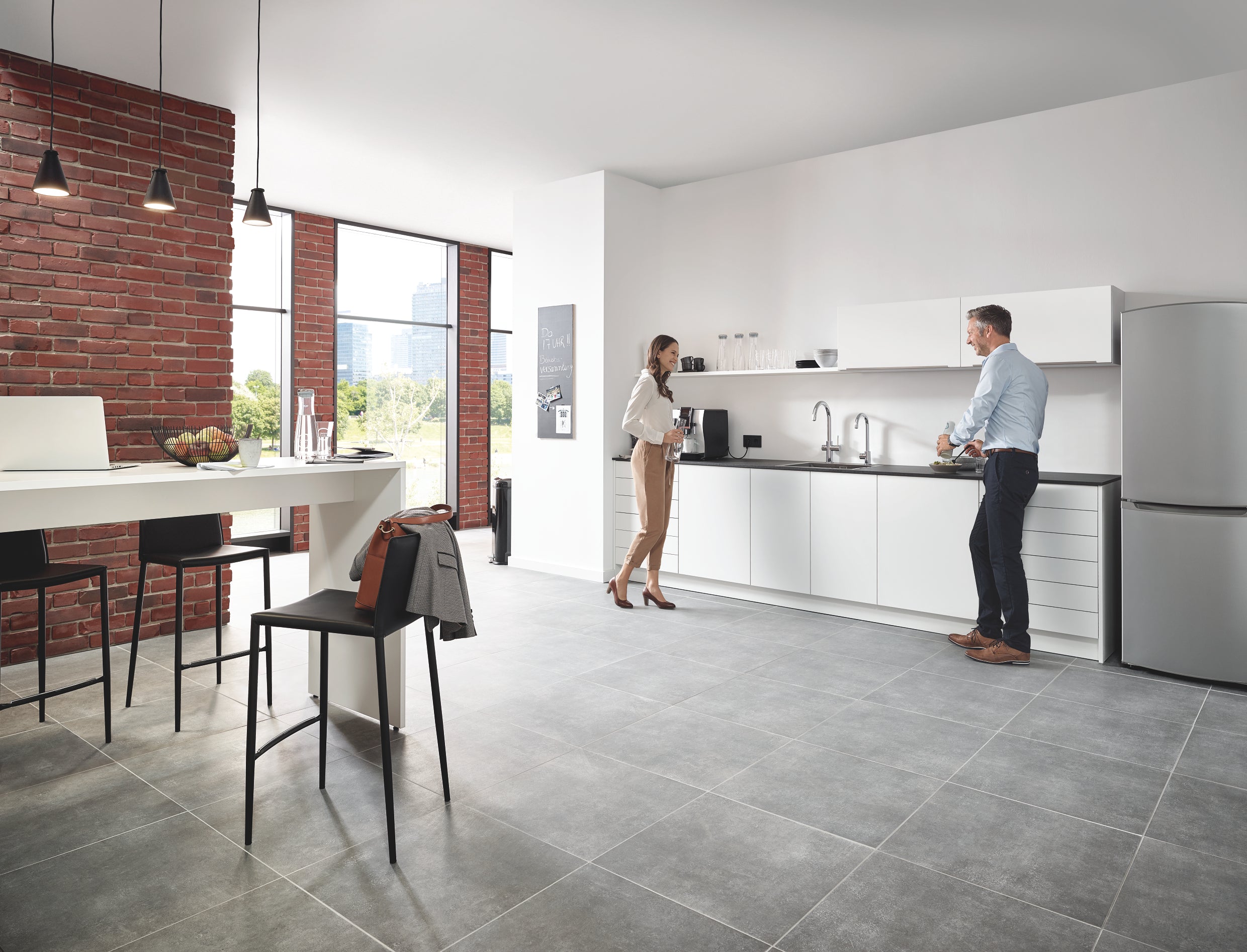 Oversikt over Kjøkkenbatteri C-tut krom Grohe Blue Professional