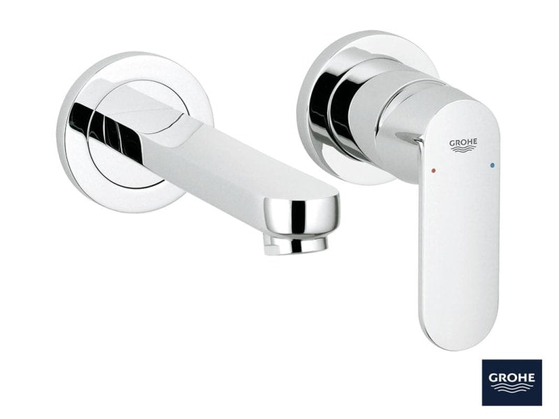 Detalj av krom servantbatteri Grohe Eurosmart Cosmopolitan