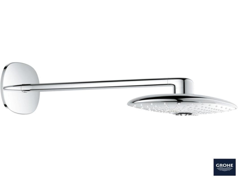 Detalj av takdusj sett krom Grohe Rainshower 360 med kromfinish